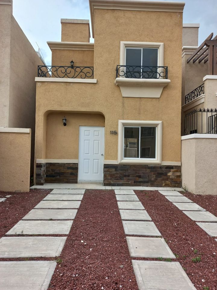 TRASPASO CASA EN VIÑEDOS RESIDENCIAL (2 recamaras) – Venta de Casas e  Inversiones en Pachuca HGO